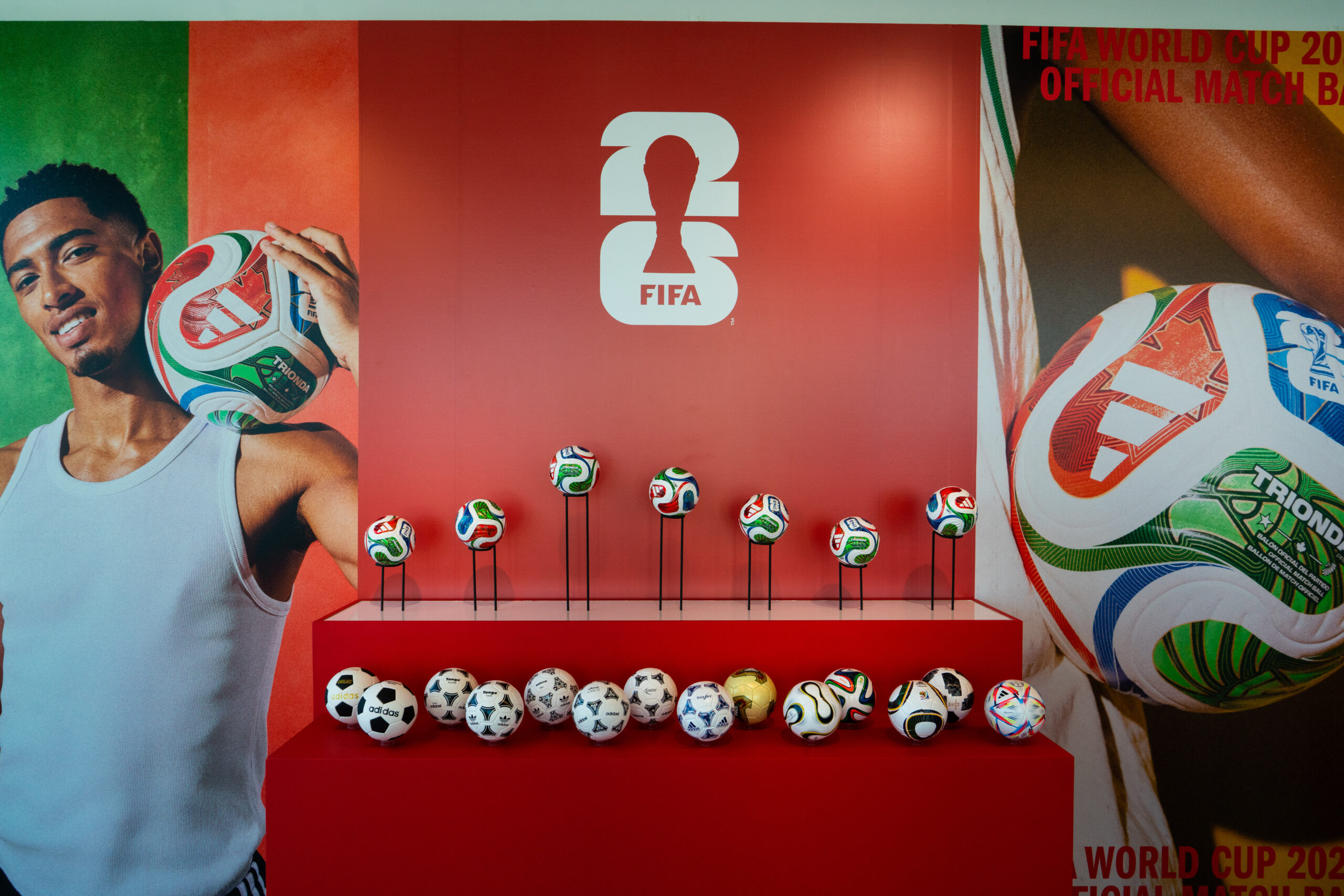 アディダス社製 FIFA ワールドカップ歴代公式試合球一覧…北中米W杯は