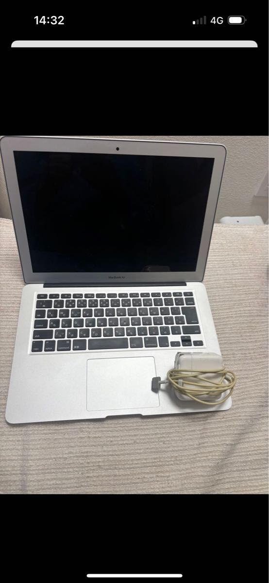 Apple MacBook Air シルバー 充電器付き｜Yahoo!フリマ（旧PayPayフリマ）