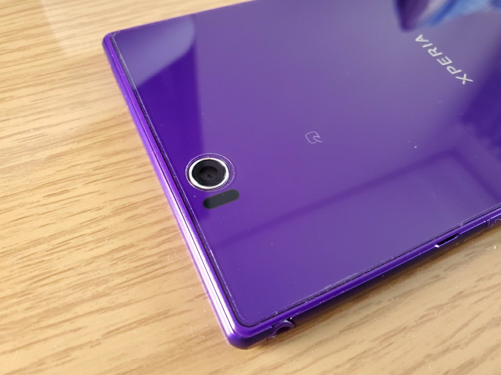 Xperia Z Ultraを2020年にあえて購入して使ってみた｜動作は重め・6.4