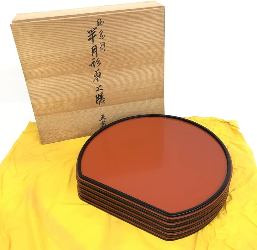 輪島塗 半月卓上膳 ② 5 客 慶塚漆器工房 慶塚作 輪島塗 半月卓上膳 ②