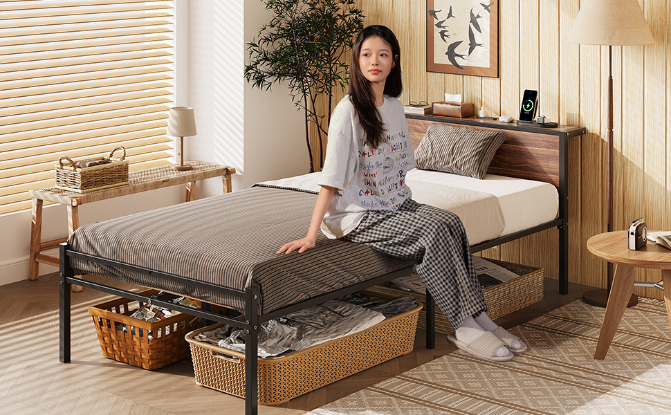 Amazon｜WLIVE ベッドフレーム 宮棚付き 2口コンセント すのこベッド