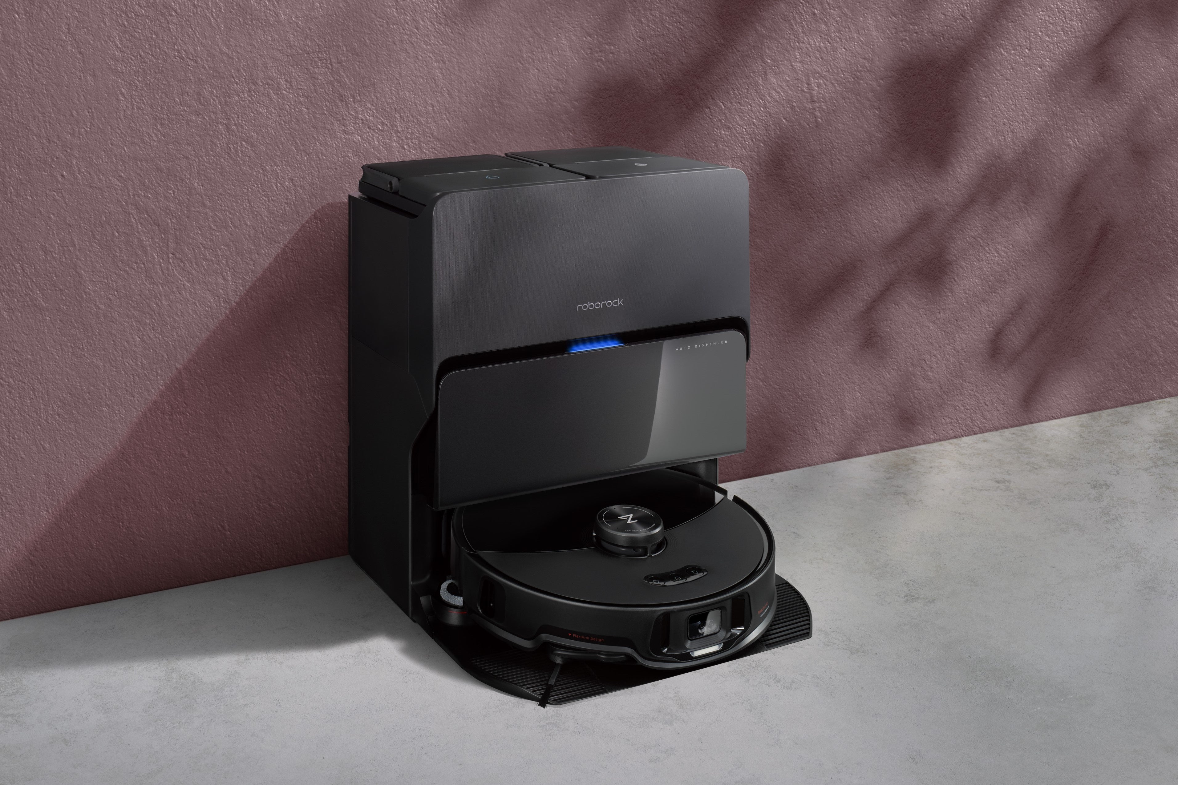 限界を超えて理想に手を伸ばせ”、部屋の四隅で伸びるサイドブラシを新