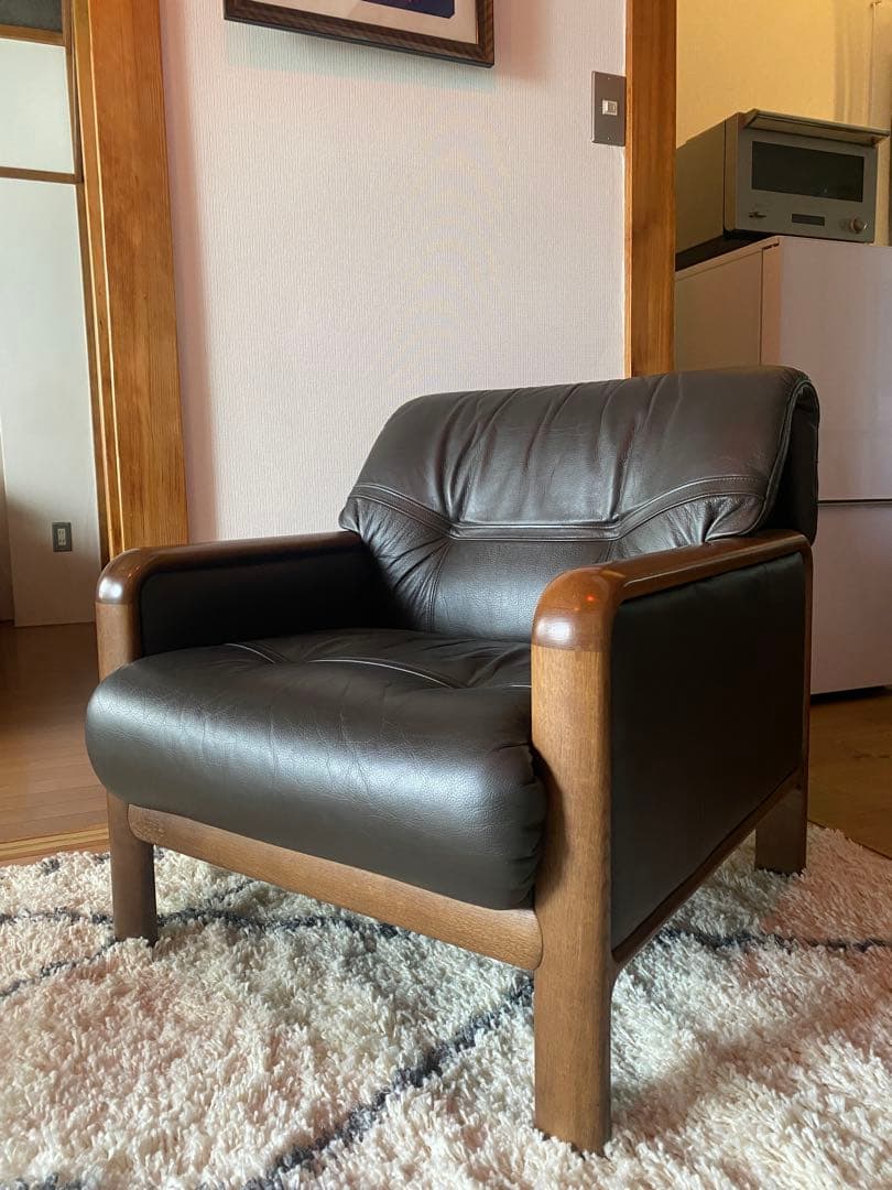 【カリモク】本革 一人掛けソファ シングルソファ レザー アームチェア カリモク家具（KARIMOKU FURNITURE） カリモク ソファ 1人掛け