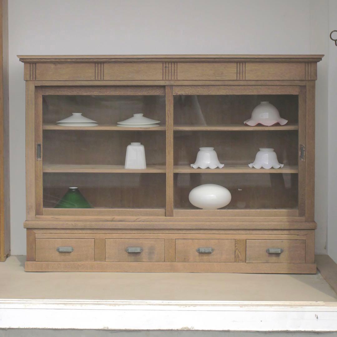 食器棚　水屋箪笥　ゆらゆらガラス　現状　古家具　古道具　アンティーク昭和レトロ未 ゆらゆら硝子の杉の水屋 - 古家具・古道具 アンティーク家具 kubu（クブ）