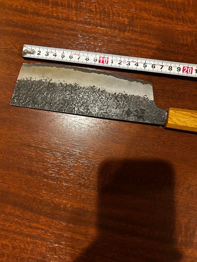 堺孝行　焔　紅蓮　菜切り包丁 堺孝行 江戸型 菜切 包丁 焔 紅蓮 青二鋼 黒打 槌目 仕上180mm (01186