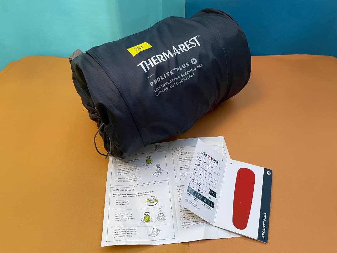 【美品】THERMAREST(サーマレスト) スリーピングマット サーマレストが導き出したスリーピングマットの最適解。バックパックで