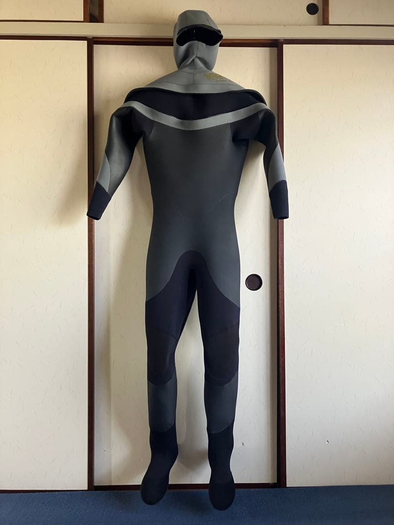 【美品】ドライスーツ　MARVY ワールドダイブ ドライスーツ ＊3.5mm／ZMD1／WORLD DIVE(ワールド